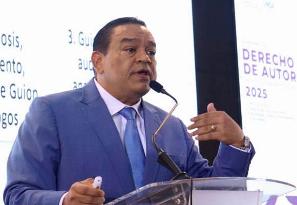 El director de la ONDA respalda acciones de la PGR en contra piratería digital