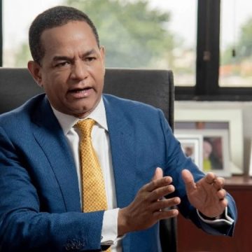 Julio César Valentín: “Carolina Mejía es un referente para RD y América Latina”