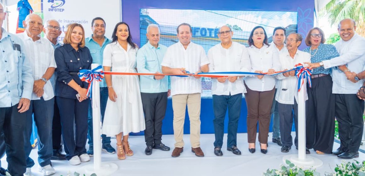 Paliza: en solo 5 años pasamos de 8 centros de INFOTEP a 62 en todo el país