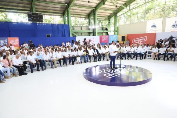 74038a2c-c9d3-499b-a5ef-28d424d9445f Presidente Abinader anuncia anheladas soluciones a problemas de alcantarillado, agua potable y electricidad en Higüey