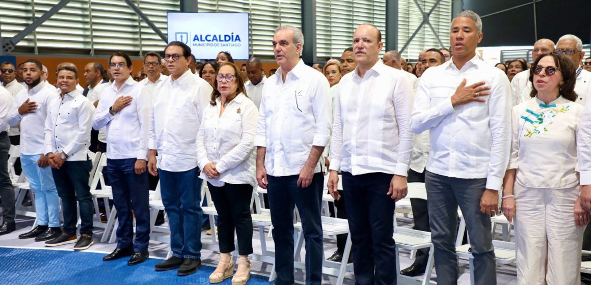 Presidente Abinader lidera jornada de inauguraciones en Santiago con entrega de centros educativos, deportivos, culturales y asfaltado de calles