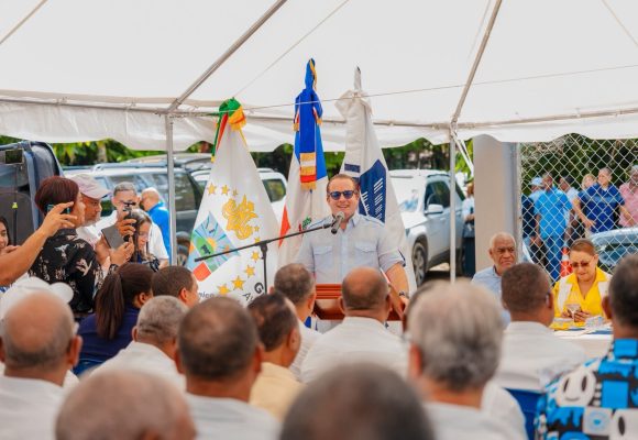Paliza anuncia aporte de RD$ 57MM para remozamiento de Catedral San Felipe en Puerto Plata