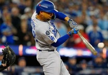 Dodgers empatan con Toronto y van a séptimo partido de la SM