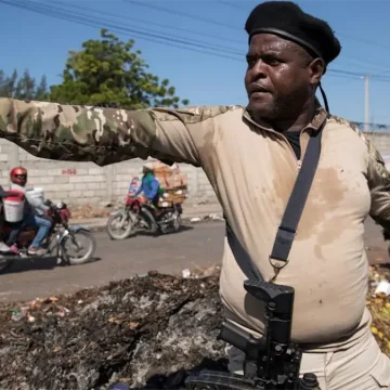 ´Barbecue´ pide a la población de Haití no salir de casa por inminentes enfrentamientos