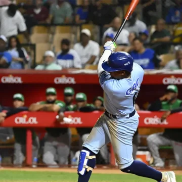 estrellas-orientales-caen-ante-tigres-del-licey-en-juego-del-beisbol-invernal-7c1aff72-focus-0.09-0.37-1200-675 Leyba, Adames y Rojas Jr. definen triunfo del Licey