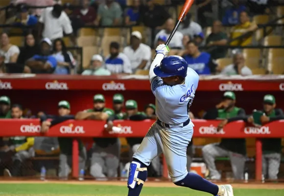 estrellas-orientales-caen-ante-tigres-del-licey-en-juego-del-beisbol-invernal-7c1aff72-focus-0.09-0.37-1200-675 Leyba, Adames y Rojas Jr. definen triunfo del Licey