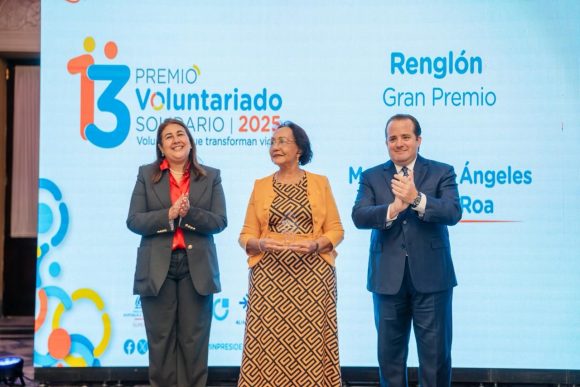 9e8c8c14-4029-4654-b021-26b517c2fe35 Ministro Paliza encabeza Premio Nacional Voluntariado Solidario 2025