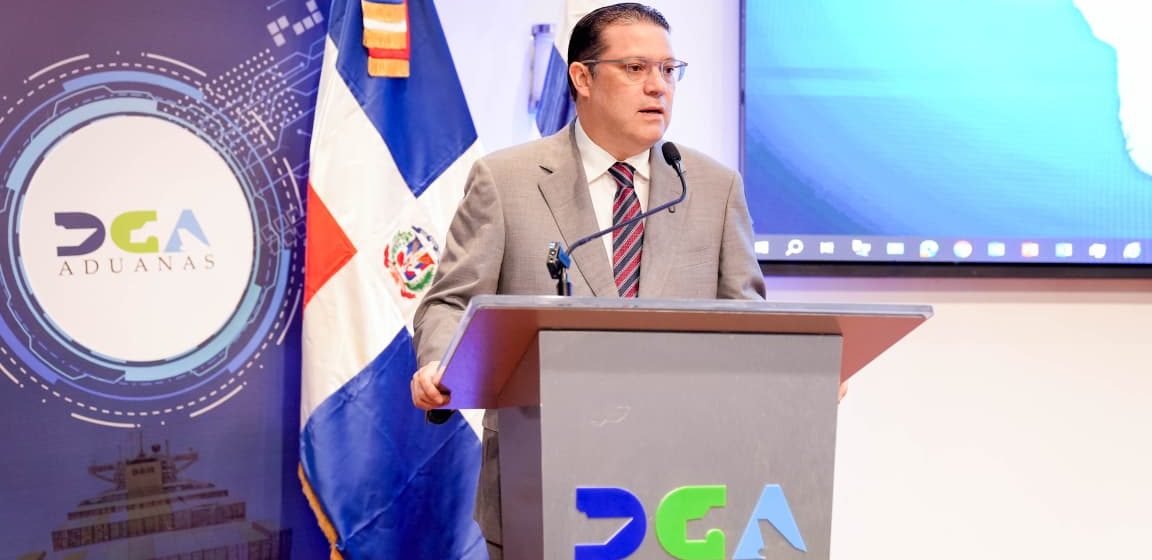 a5197f0c-b1f0-4db3-a9f7-6b33e8c77aed Gestión Yayo Sanz Lovatón consolida transformación en Aduanas centrada en el ciudadano