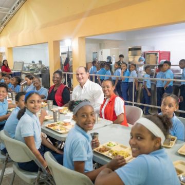 04416e91-8209-4b95-89a4-de738bdf1fcb INABIE supera los 1,000 millones de raciones alimenticias y brinda atención en salud a más de 311,000 estudiantes en 2025