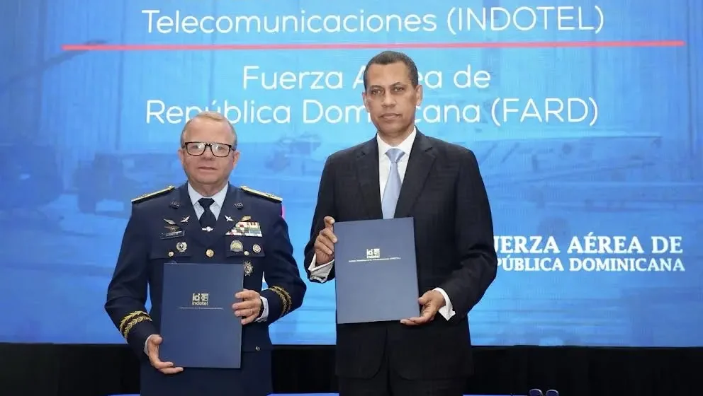 Firman acuerdo para impulsar infraestructura tecnológica en Base Aérea de San Isidro
