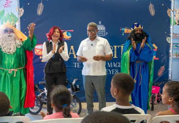 Propeep lleva alegría y diversión a los niños con la entrega de regalos por el Día de los Reyes