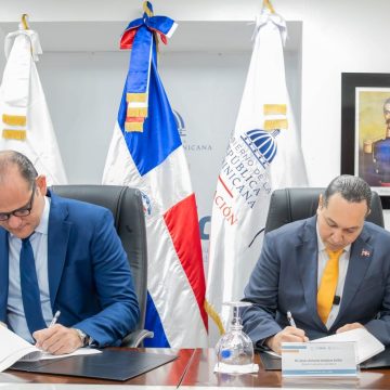 9c53d1fc-d1eb-404d-a711-a3ab0e294421 El INABIE e Ideice firman acuerdo para analizar y fortalecer programas de alimentación y salud escolar