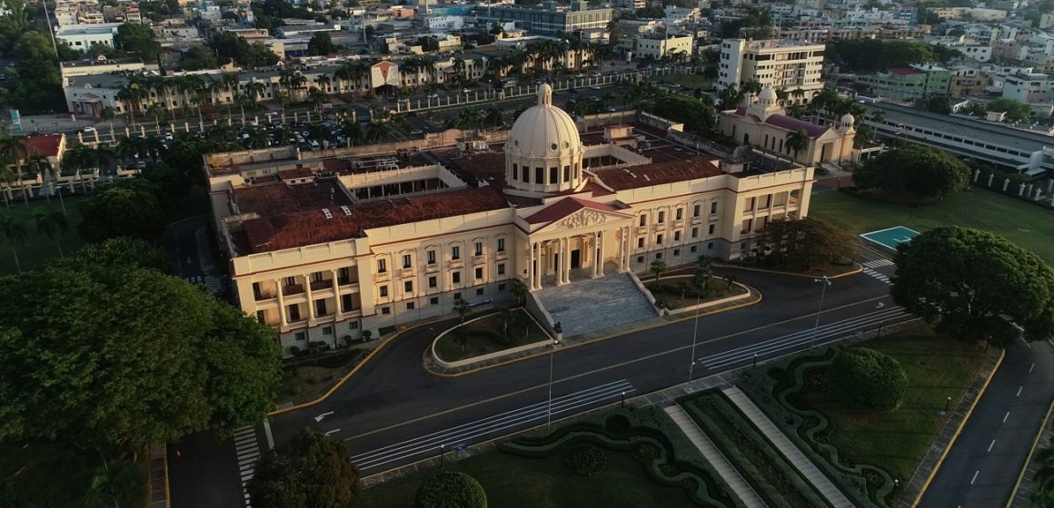 Gobierno dominicano cierra 2025 con logros y cifras positivas en turismo, salud, logística y lucha contra narcotráfico