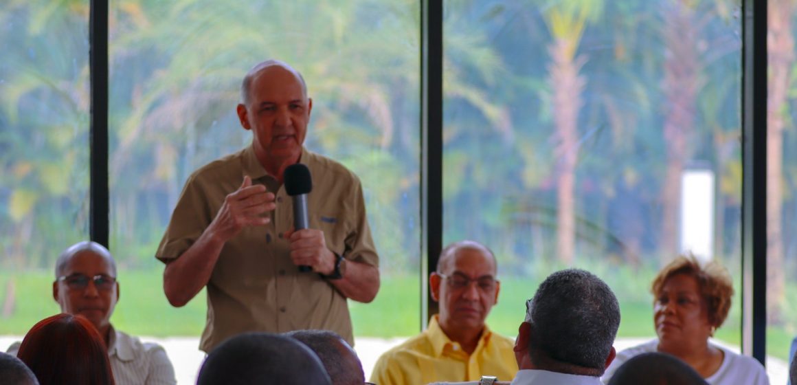 PRM define ruta de reestructuración de nuevas autoridades en Santo Domingo Norte con encuentro del liderazgo nacional y municipal