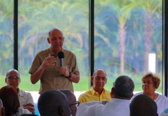 PRM define ruta de reestructuración de nuevas autoridades en Santo Domingo Norte con encuentro del liderazgo nacional y municipal