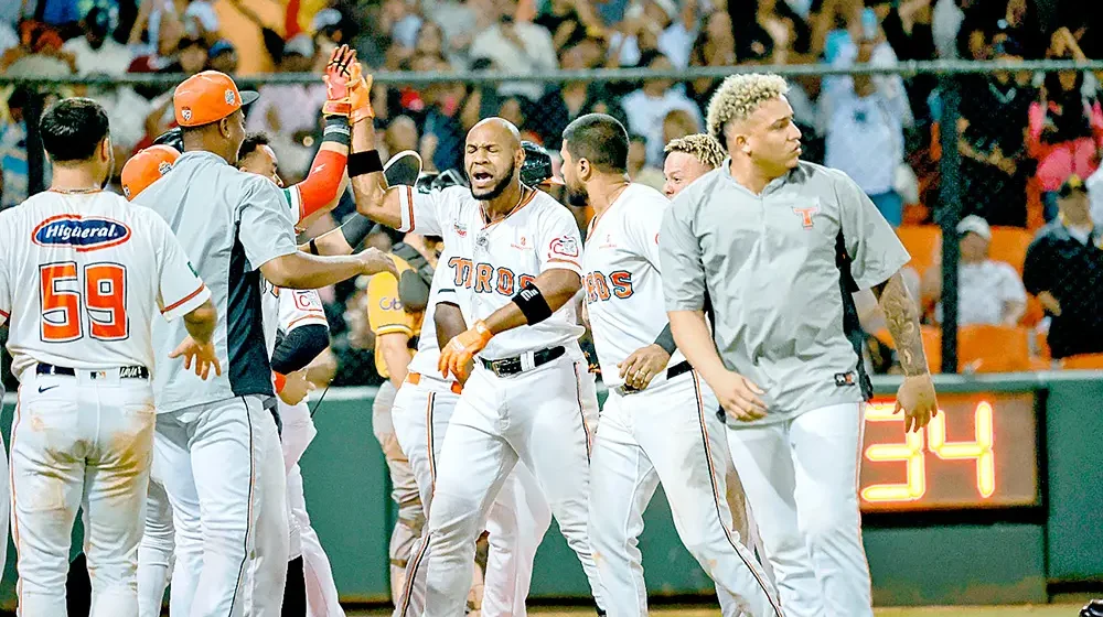 TOROS-DEL-ESTE.jpg La serie semifinal está de hoy de vuelta