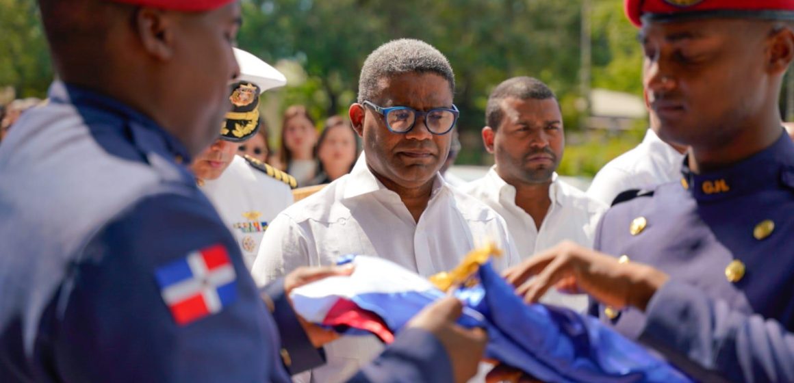 Robert Polanco resalta compromiso del Gobierno con la soberanía, libertad e Independencia Nacional