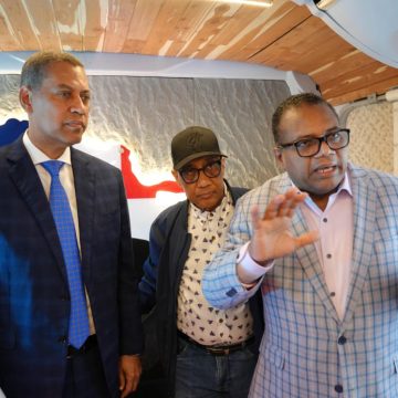 Gobierno lanza alianza nacional para fortalecer la soberanía radioeléctrica, la identidad cultural y el desarrollo fronterizo.