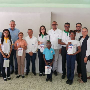 06abd7e6-69f2-4a49-9dd1-377ee26e353f INABIE entrega 124 lentes correctivos a estudiantes del Distrito Educativo 11-02 de Puerto Plata