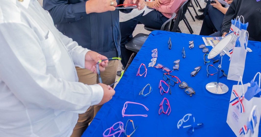 INABIE beneficia a más de 800 estudiantes de Puerto Plata con atenciones médicas en jornada de salud integral