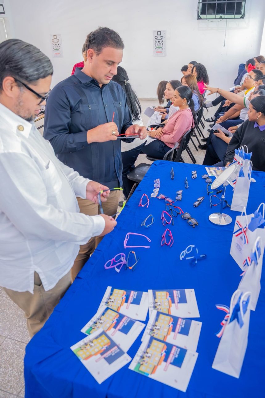 2f0bceb2-edc7-41f3-9d7f-7b6c7174a499 INABIE beneficia a más de 800 estudiantes de Puerto Plata con atenciones médicas en jornada de salud integral
