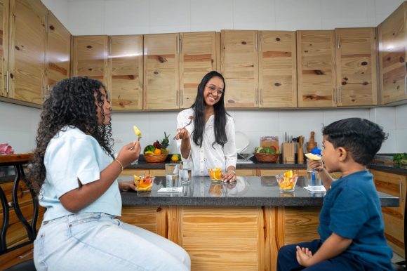 En el Día Mundial de la Obesidad, INABIE promueve hábitos saludables con inicio de campaña educativa “Date vida, come sano”