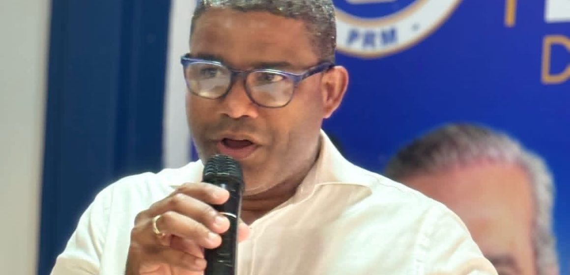 Robert Polanco se perfila favorito para presidir el PRM en la provincia Santo Domingo