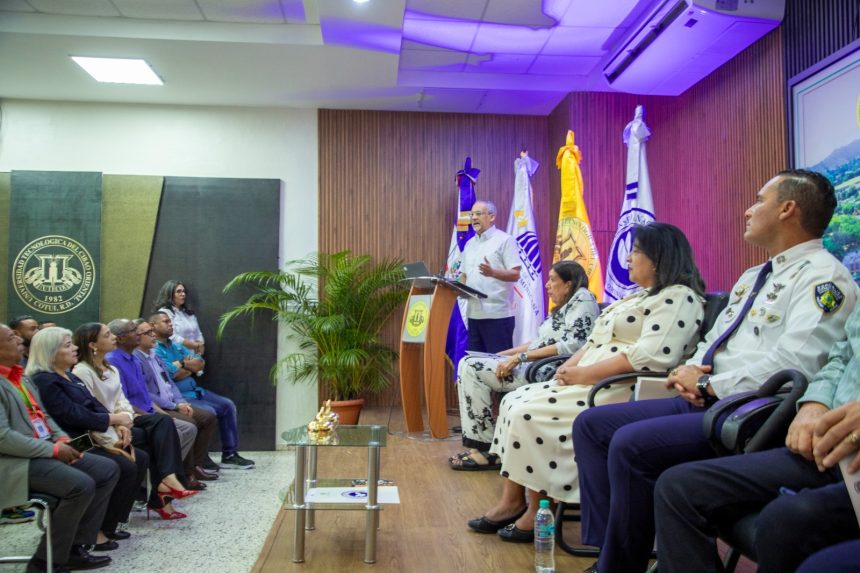 Inician curso de capacitación en prevención de drogas para dirigentes deportivos de Sánchez Ramírez