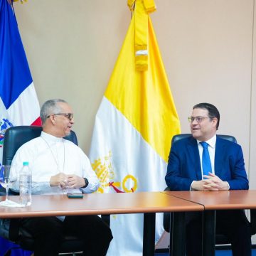 Gobierno explica plan al Episcopado Dominicano