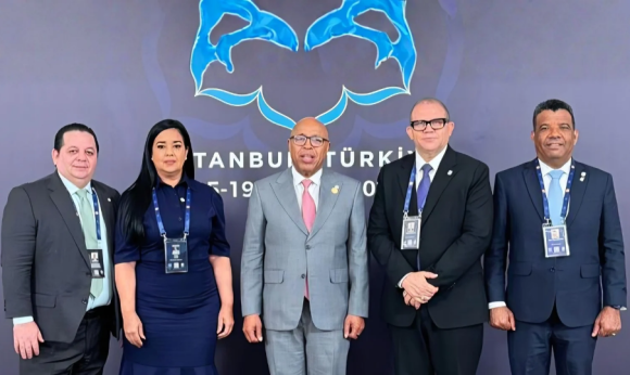 Alfredo Pacheco preside 152.ª Asamblea de la Unión Interparlamentaria (UIP) en Estambul, Turquía
