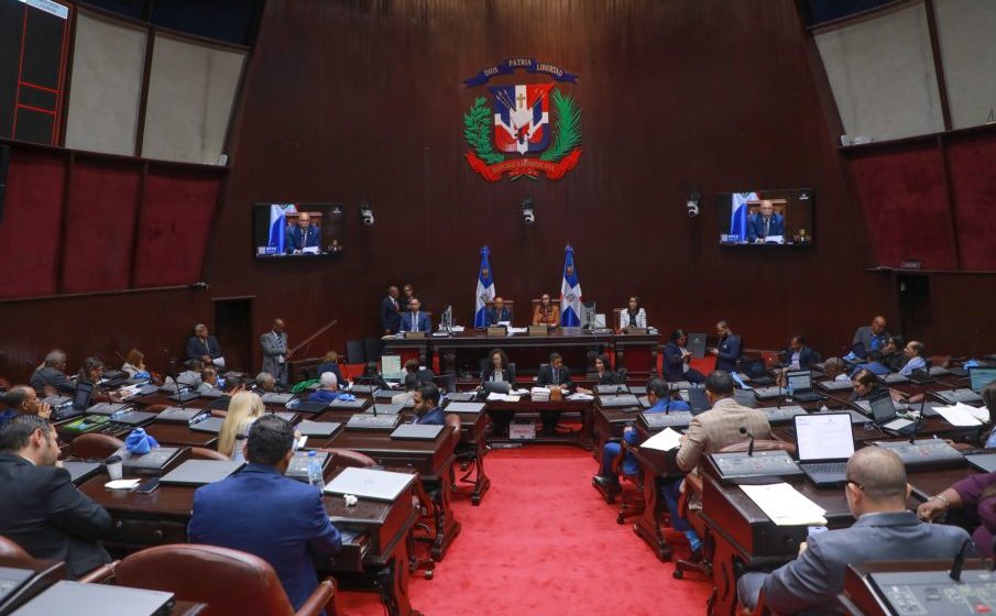 Cámara de Diputados suspende labores, por medidas de precaución ante condiciones climáticas