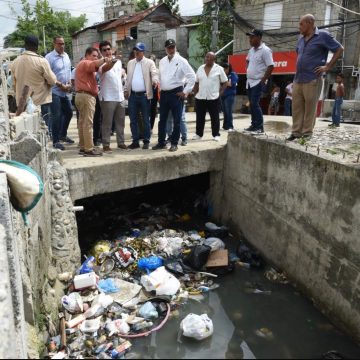 Fellito Suberví asegura CAASD pondrá fin a inundación cañada Juan Valdez en Los Ríos; pide a ciudadanos no afectar resultados con basura