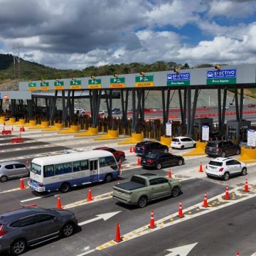 Semana Santa 2026 rompe récord histórico de tránsito vehicular: más de 891,000 vehículos han cruzado los peajes en tres días
