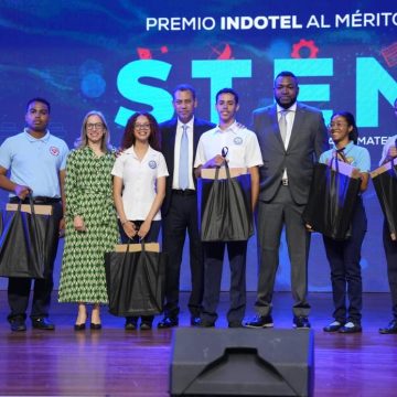d6c8626b-cf0e-47a6-97ba-0e5b062a62d9 Indotel y MINERD reconocen a más de 300 estudiantes destacados en disciplinas STEM