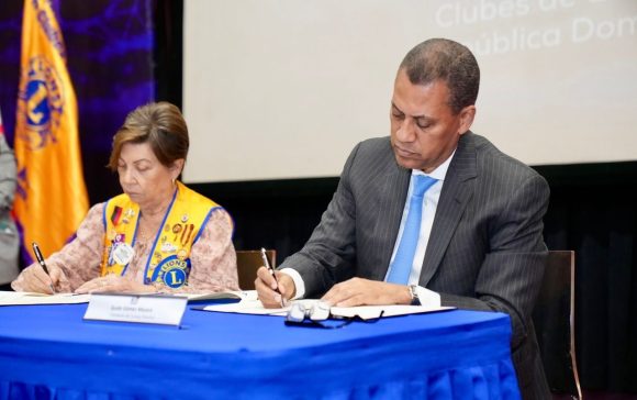 Indotel y Clubes de Leones impulsarán formación digital comunitaria para la empleabilidad