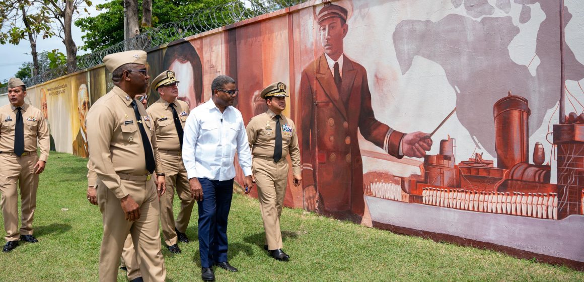 4c3f96aa-4899-422c-ae4f-40025da54e3b Propeep inaugura Paseo de los Colores en la Armada Dominicana en reconocimiento a su legado histórico naval