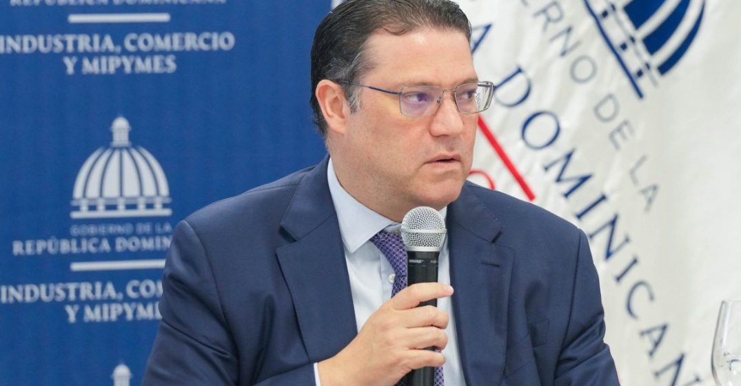 5a716eb6-5026-4cb8-aad6-7bc868eb3fb9 MICM lleva la Ruta Mipymes a la provincia Espaillat