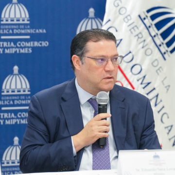5a716eb6-5026-4cb8-aad6-7bc868eb3fb9 MICM lleva la Ruta Mipymes a la provincia Espaillat