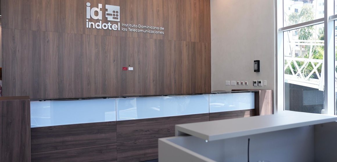 Indotel gestiona equipos de transmisión para incluir al CERTV canal 4 en la Televisión Terrestre Digital