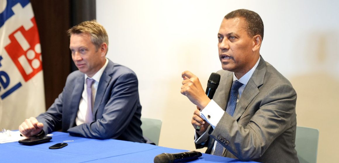 Indotel aprueba la adquisición de Gold Data Dominicana por parte de Liberty Networks