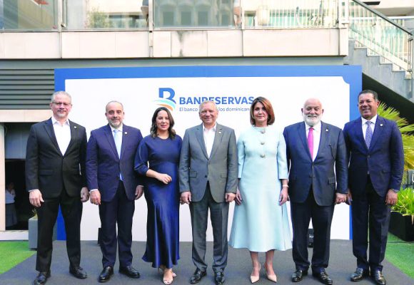 Banreservas realiza feria inmobilizaria en Madrid