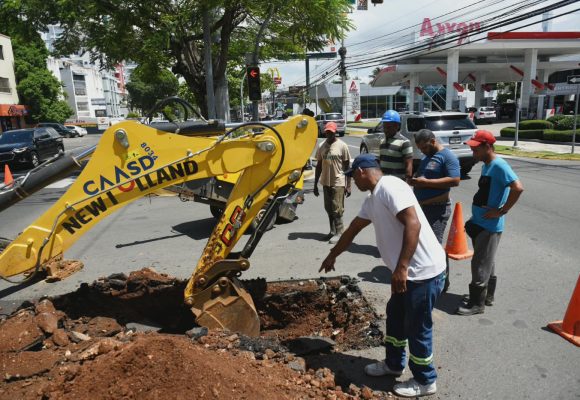 Fellito Suberví afirma muestras de calidad del agua en el primer cuatrimestre se sitúan en 95.75 % de potabilidad