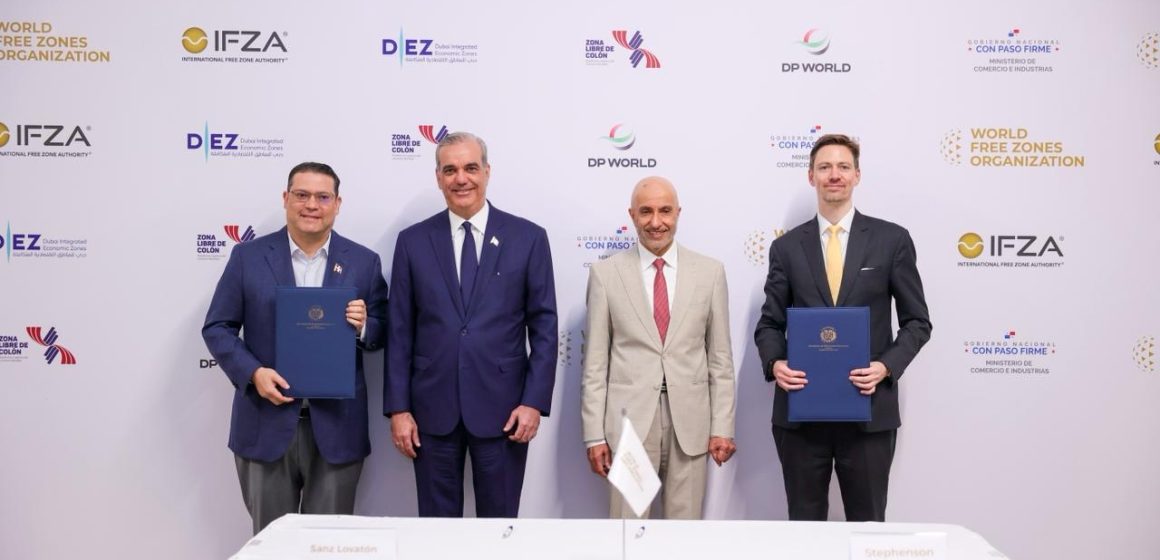 MINISTERIO DE INDUSTRIA, COMERCIO Y MIPYMES Y DP WORLD ANUNCIAN INVERSIÓN ADICIONAL EN EL 2026 DE USD$100M PARA EL DESARROLLO DE ECOSISTEMA LOGÍSTICO EN REPÚBLICA DOMINICANA