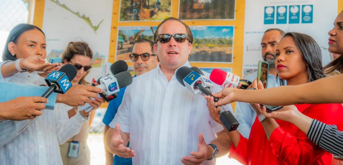 Gobierno invierte RD$409.5 millones para transformar margen oriental del río Ozama en Las Lilas