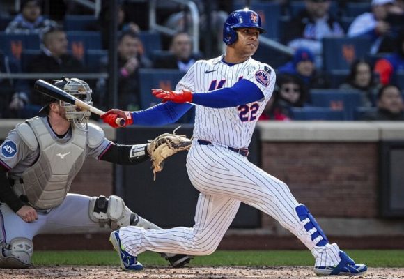 Juan Soto y Freddy Peralta se destacan en triunfo de los Mets