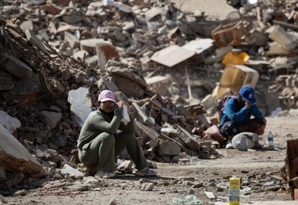 Asciende a 1.719 la cifra de muertos tras terremotos en Venezuela
