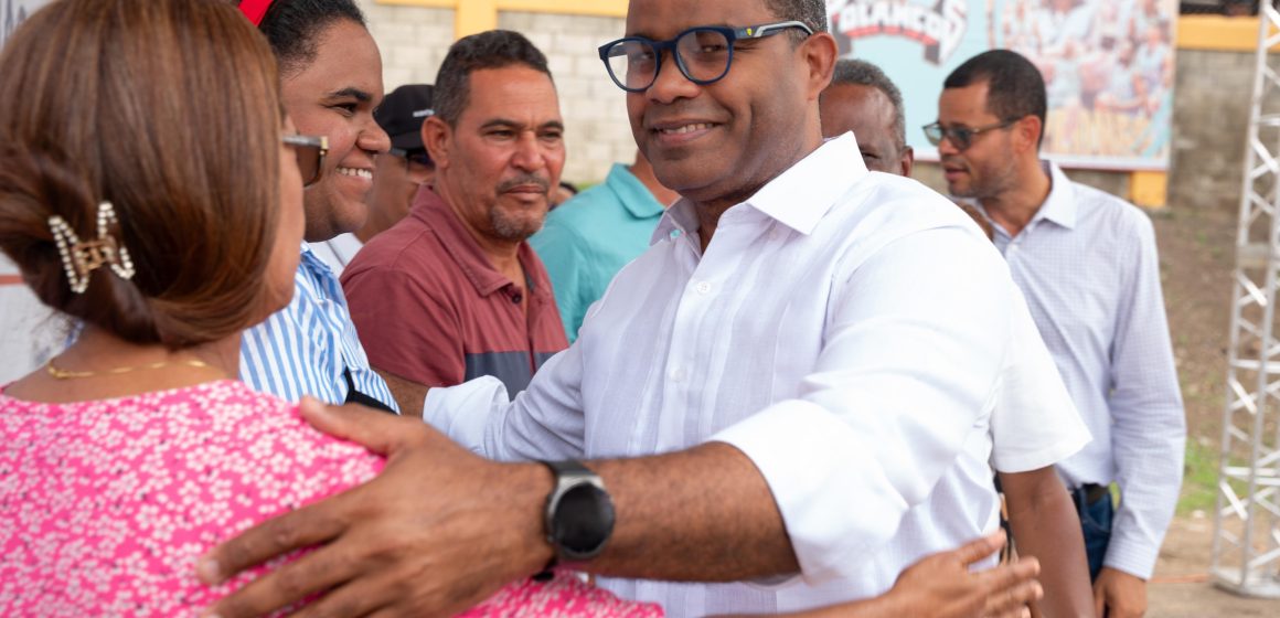 Robert Polanco afirma Abinader enfrenta la crisis petrolera sin retirar apoyo a los más pobres