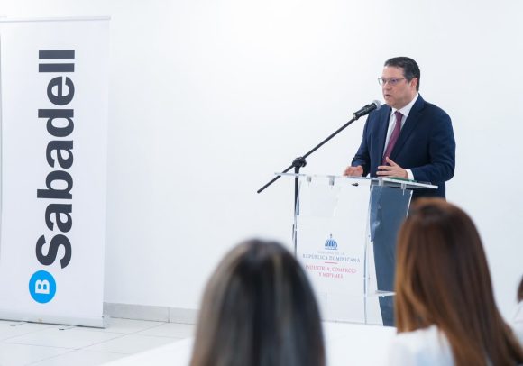 621b0dea-3627-415d-808e-c40699e96814 MICM y Banco Sabadell se unen para atraer inversión española y fortalecer exportaciones