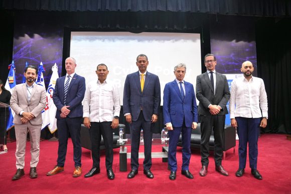 6dce1a12-7a1b-489a-84de-2bf5bf29ff44 Indotel convierte a República Dominicana en sede regional del debate sobre ciberseguridad y gobernanza digital