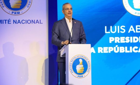 Abinader-1-1140x694 Abinader defiende Reforma Constitucional y asegura esta busca impulsar renovación de liderazgo